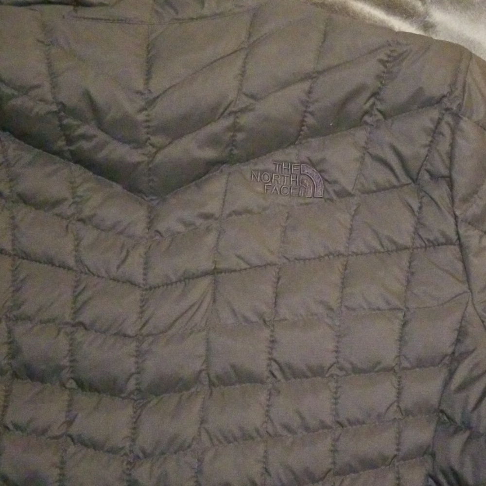 Jacket - Picture 2 of 4